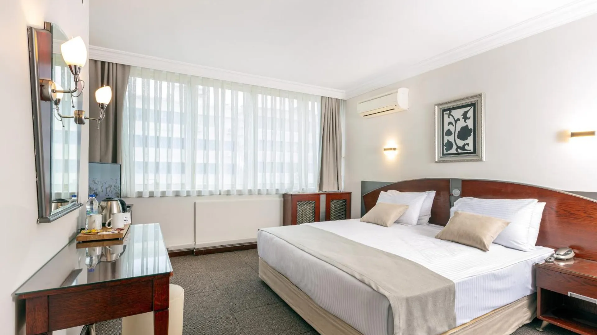 Otel Kaya İzmir Bed & Breakfast