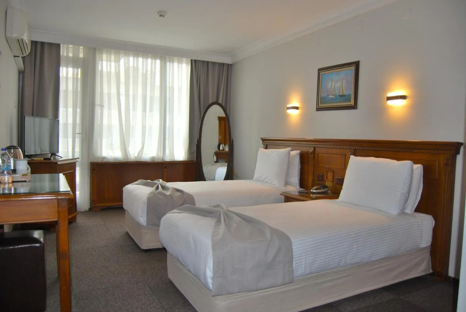 Otel Kaya İzmir Bed & Breakfast
