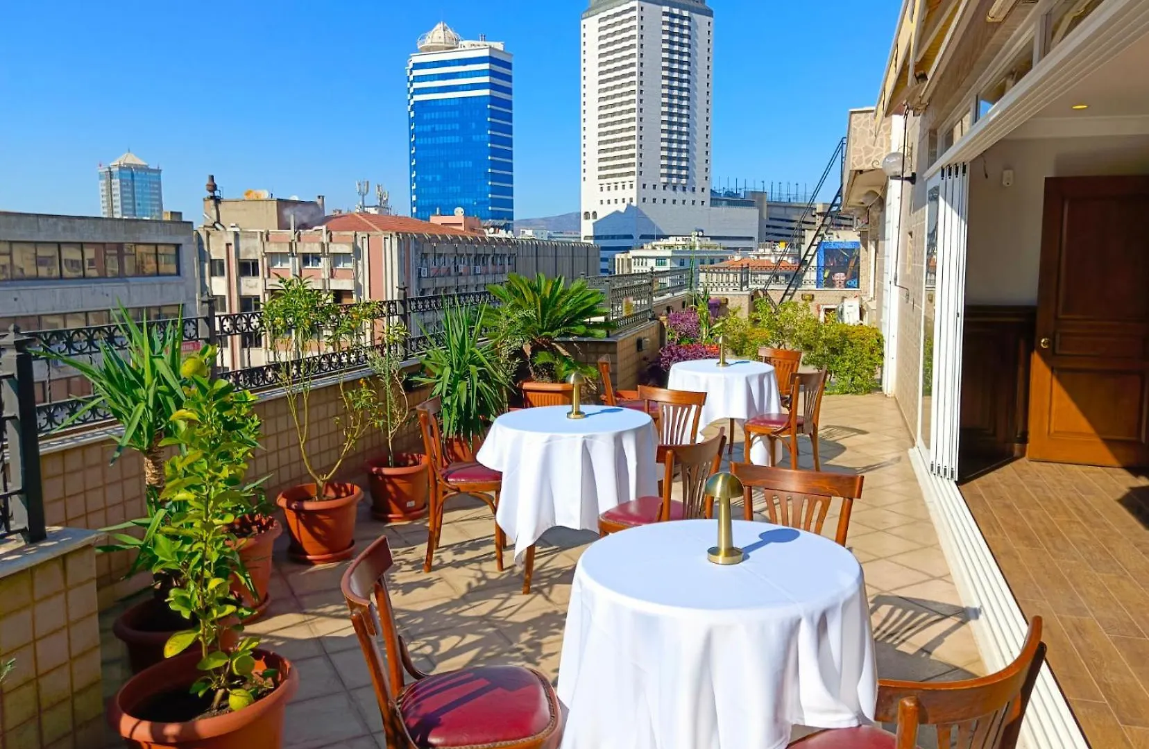 Otel Kaya İzmir Bed & Breakfast